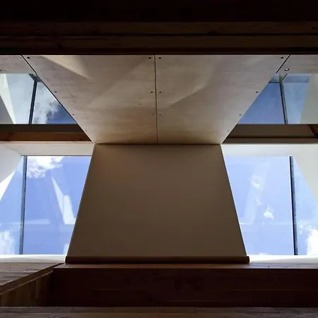 Vakantiehuis June Blake's Garden *