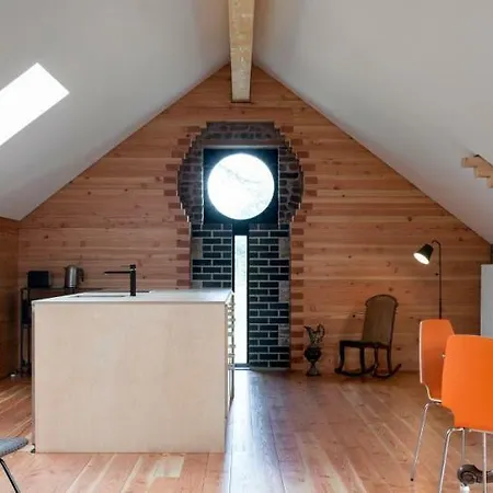 June Blake's Garden Casa de Férias Blessington