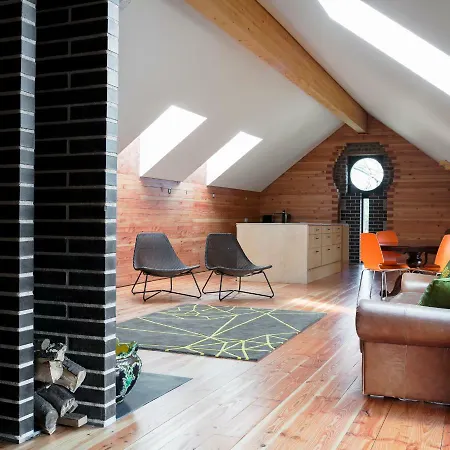 Дом отдыха June Blake's Garden