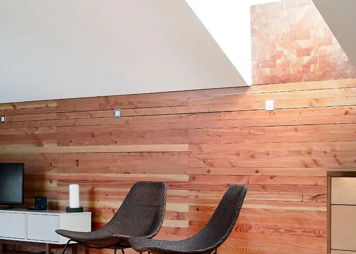 June Blake's Garden Hébergement de vacances *