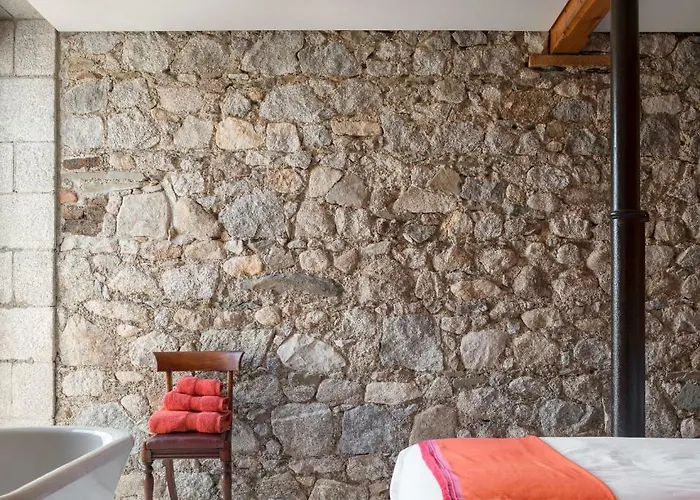 June Blake's Garden Hébergement de vacances *